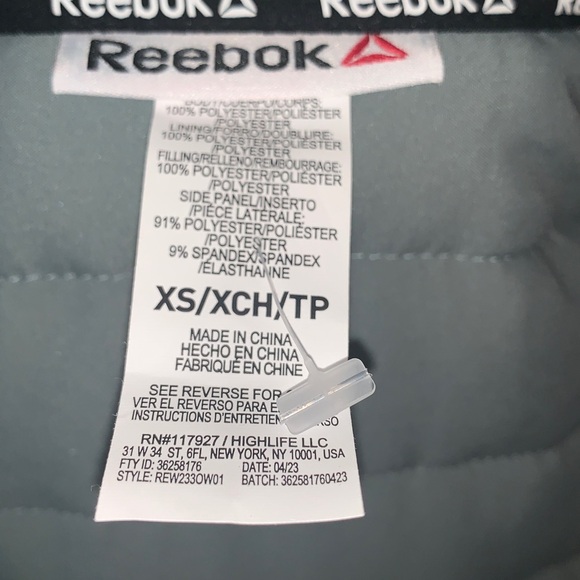 REEBOK BRAND NEW SIZE XS GETAWAY VEST - Picture 8 of 12